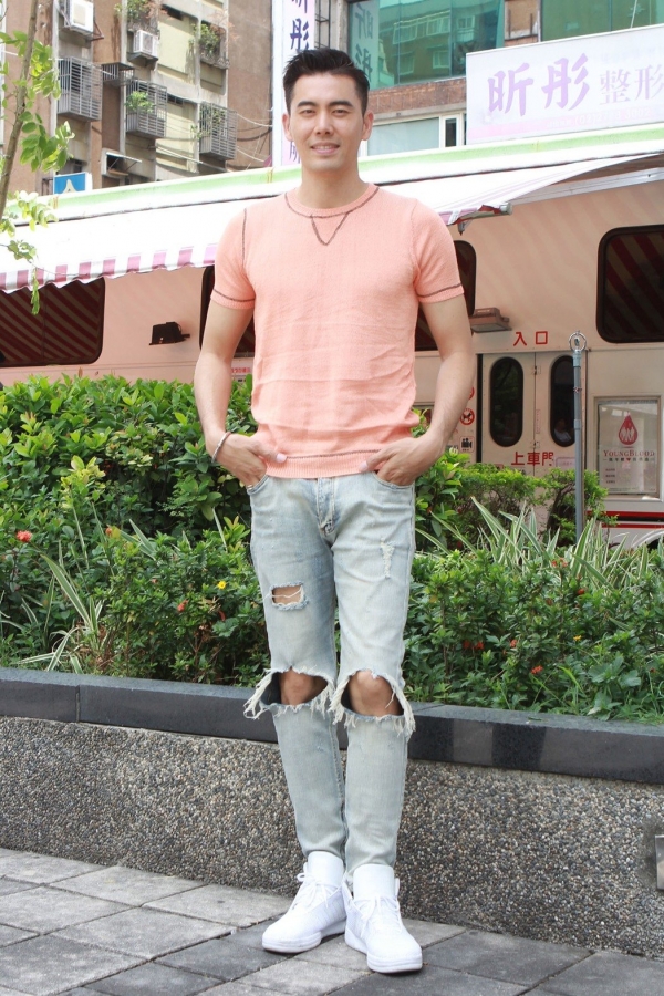 《大时代》余秉谚真的剃头了!